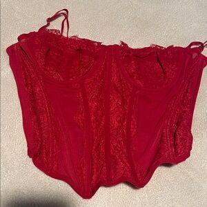 Elegant Red Lace Bustier